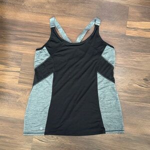 Athleta Loose Fit Racerback Tank Top Women's Size Medium Black /Gray